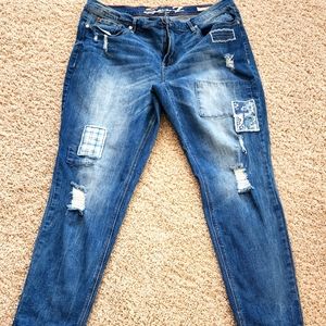 Seven7 Girlfriend Jeans